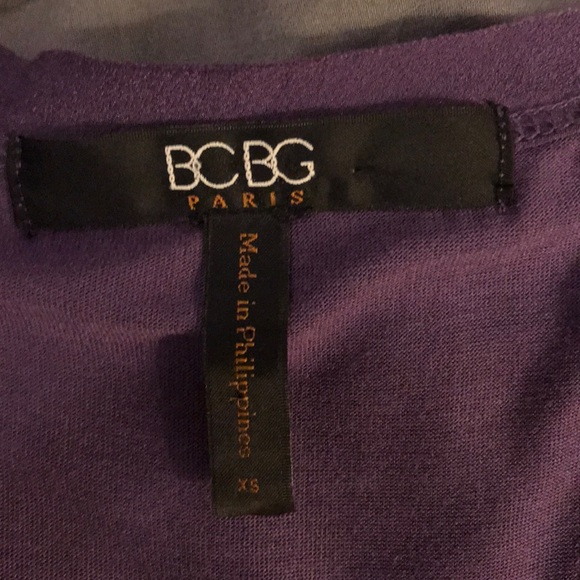 Top - Picture 2 of 2